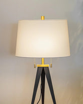 إضاءة طاولة - معدن - Divano Elite