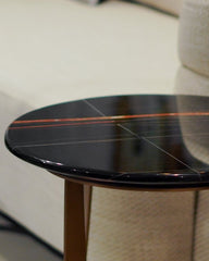 طاولة جانبية - أسود ونحاسي - Divano Elite