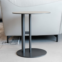 طاولة جانبية بسطح جلد - Divano Elite